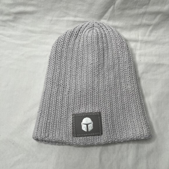 Star Wars X Love Your Melon the Mandalorian Gray Knit Beanie Hat - Picture 2 of 6